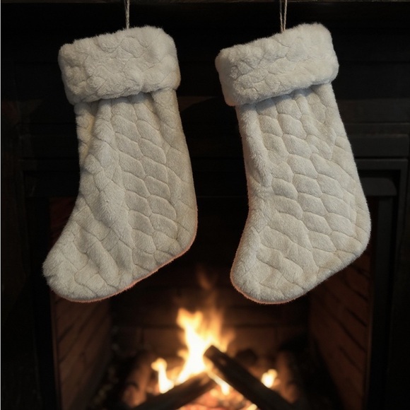 Set 2 TX Jessie Tree Stockings Off White Plush Cozy Sherpa Cuff - Picture 3 of 9